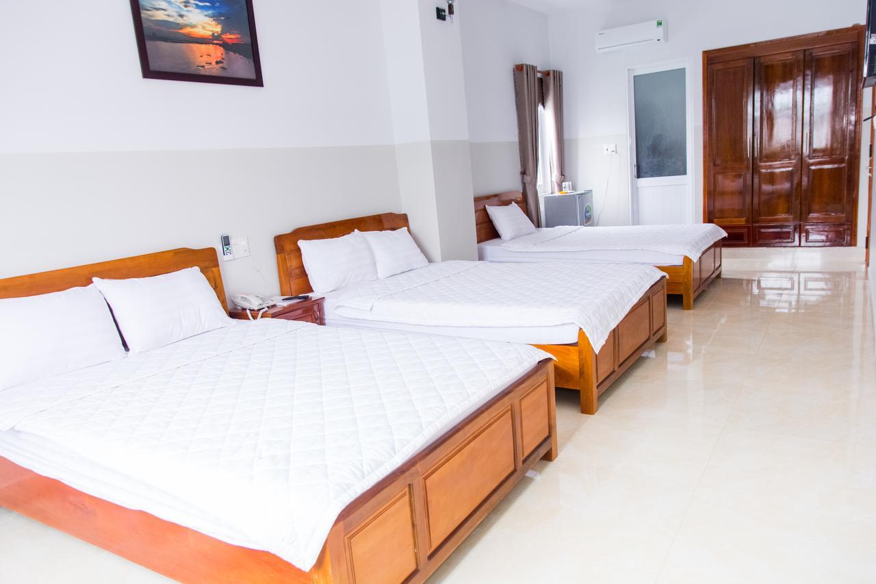Hoang Thinh Hotel Kon Tum  Exterior foto